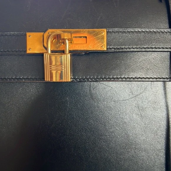 Hermes Kelly Sellier 35 in Black Box leather - Picture 4 of 16